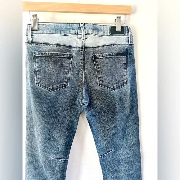 RtA Road to Awe Distressed Two-Tone Frayed Hem Skinny Jeans Women's Size 26‎